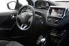 Peugeot 208 (1)