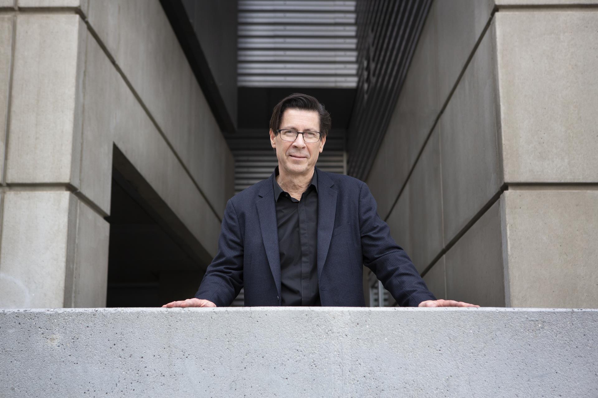 Design interview Larry Erickson, Magna Article Car Design News