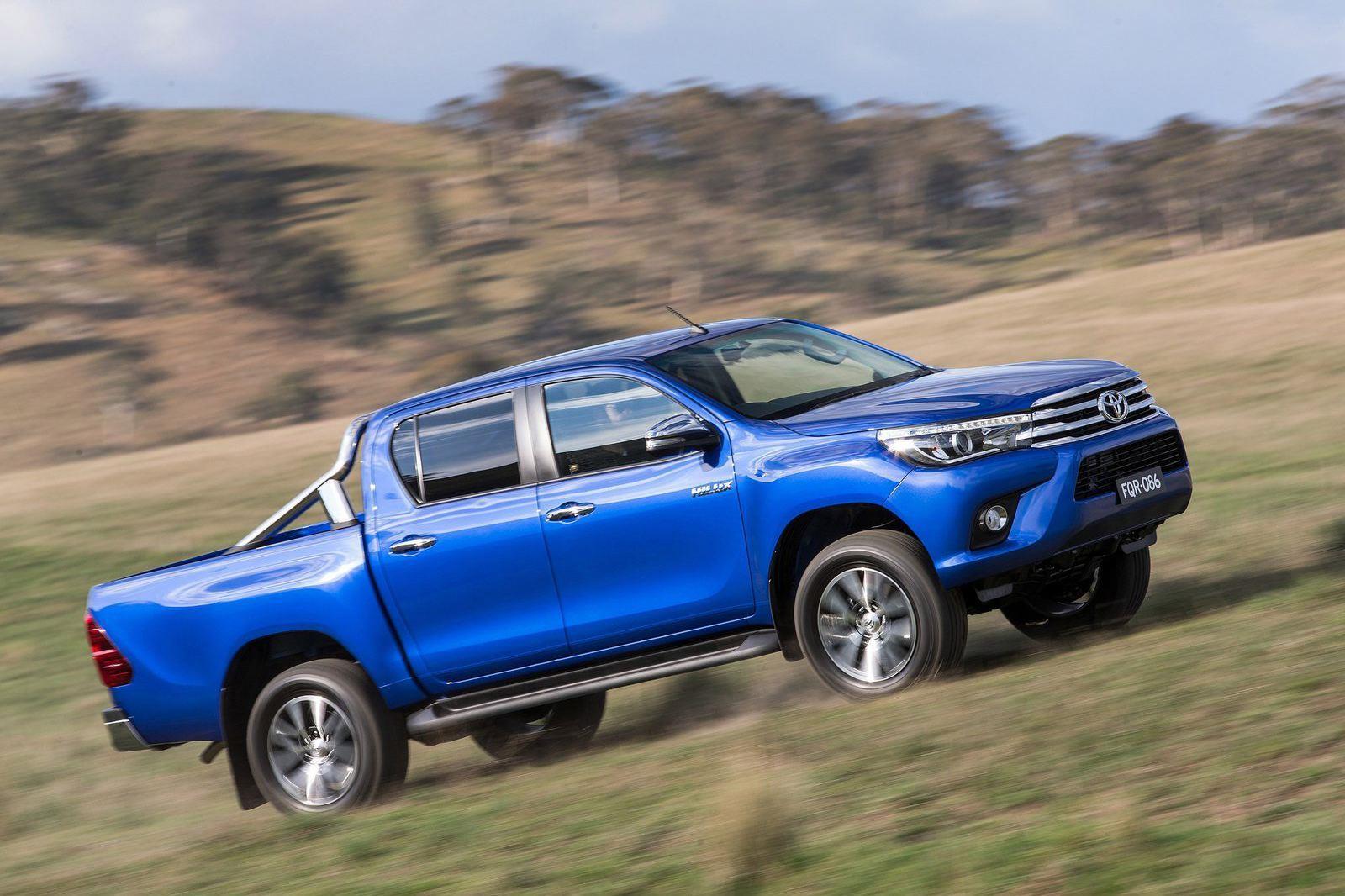 new-car-toyota-hilux-2015-article-car-design-news