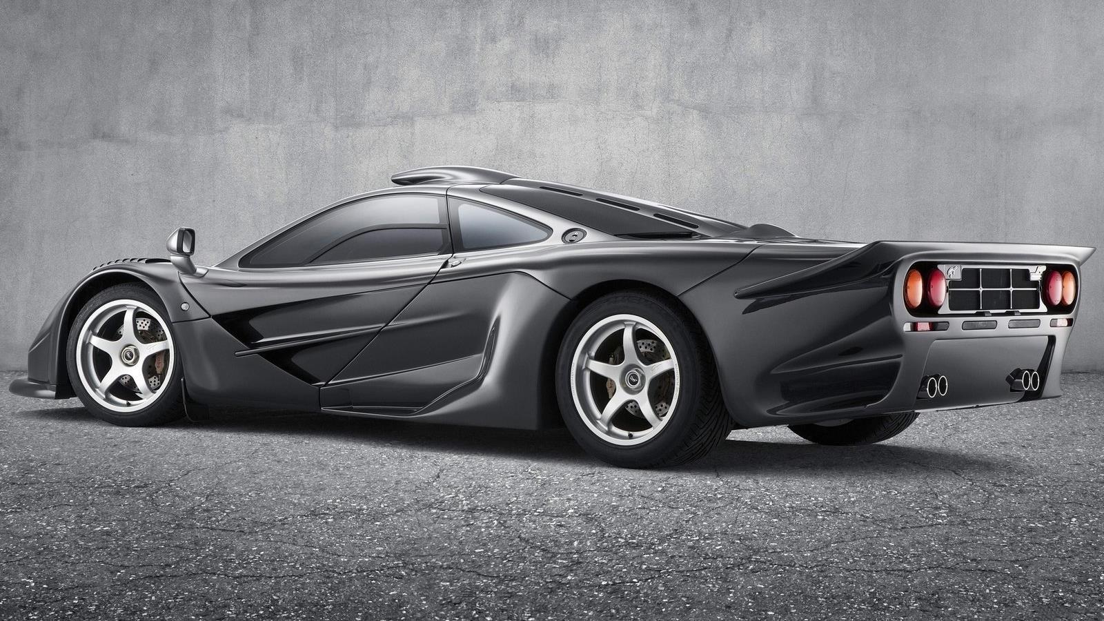 Mclaren 3 места