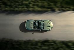 Aston_Martin_Vanquish_Volante_04