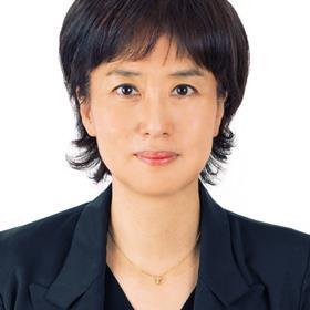 Kyungmin Lee perceived quality headshot circle crop LinkedIIn