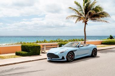 Aston Martin DB12 Volante - Palm Beach Edition 1 (1)