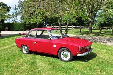 The Hillman Zimp red