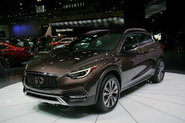 Infiniti Qx30 02