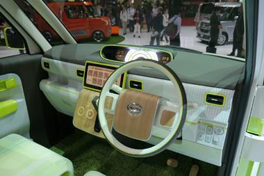 daihatsu-hinata-tokyo2015-06-1