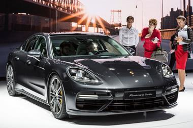 Porsche Panamera Turbo 2016 Paris