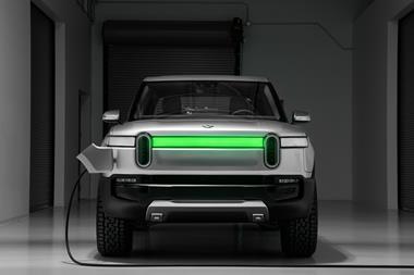 E.-Rivian_R1T_Front_Charge_Indicator.jpg