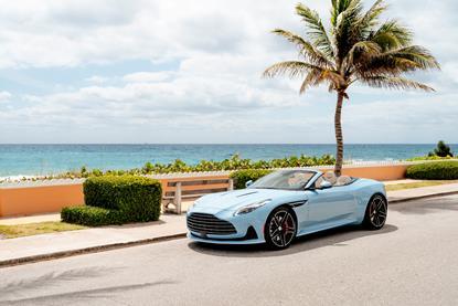 Aston Martin DB12 Volante - Palm Beach Edition 1 (1)