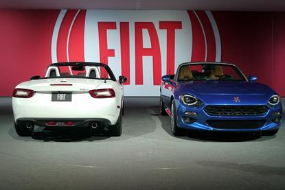 Fiat 124 Spyder 5