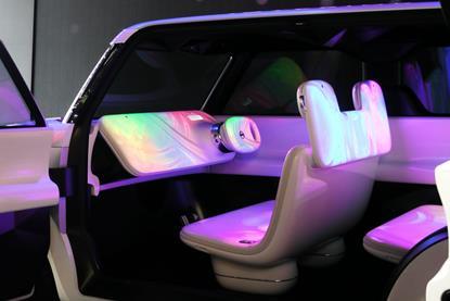 nissan-teatro-7-1