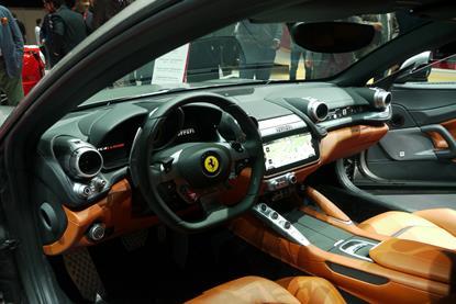 ferrari-gtc4lusso-1-1