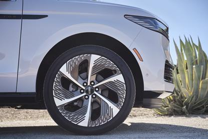 2025 Lincoln Navigator L Black Label_Crystal White_24