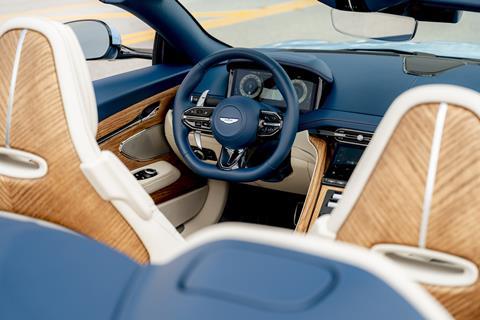 Aston Martin DB12 Volante - Palm Beach Edition 5