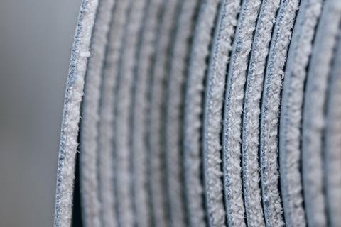 7. Circutex fabric edge roll (close)