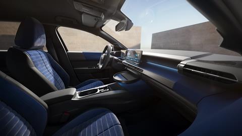 New Lancia Ypsilon Edizione Limitata Cassina (2)