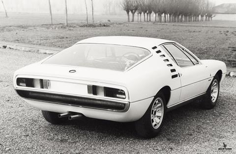 1967 Alfa Montreal Prototype - ext R3Q R