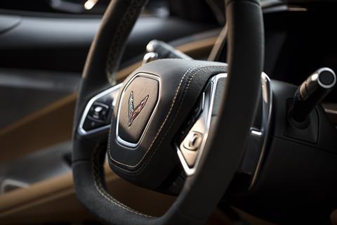 2020-Chevrolet-Corvette-Stingray-033