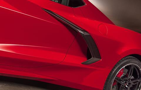 2020-Chevrolet-Corvette-Stingray-044