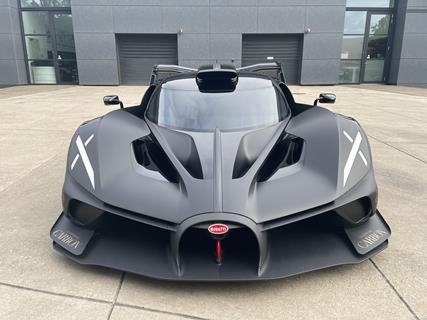 Bugatti Bollide - ext front-on