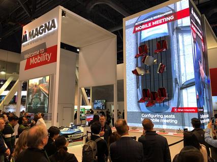 CDN-IM_Sponsored_Magna Seating_2019_CES_Tower_Full view_Crowd_Conference Mode_Dance