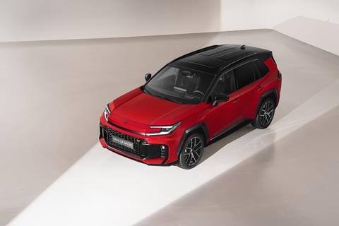 2026_RAV4-GR-Sport_static_011