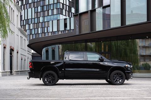 NewRam1500Laramie (1)