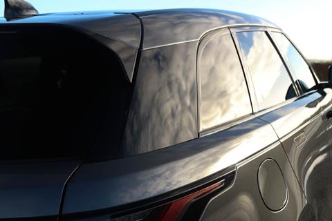 3a — shoulder defining a car.jpg