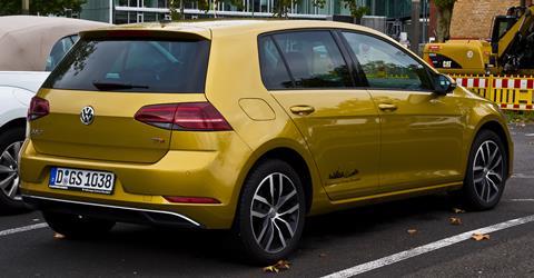 VW Golf VII – Ace Shutlines.jpg