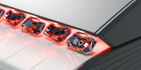 08_Swarovski Mobility crystals_red
