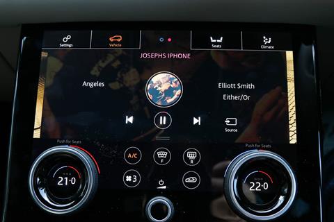 Driven-Range-Rover-Velar-60.jpg