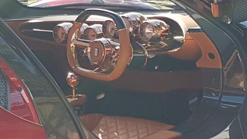 CDN-DeTomaso-P72_25
