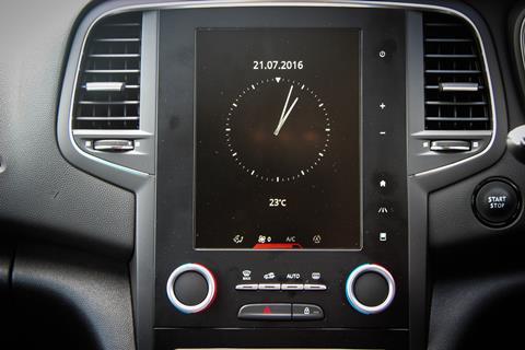 Renault Megane 21