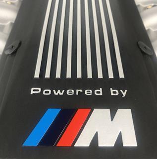 BMW S70 engine cover