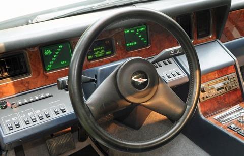 Aston Martin Lagonda s3_CRT screens