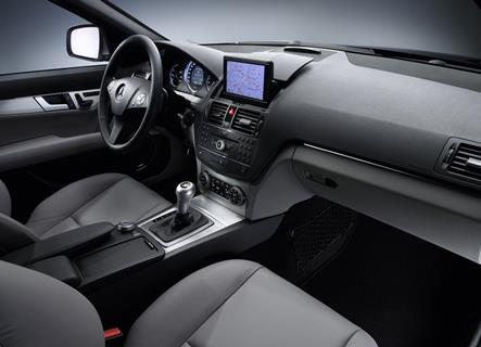 Mercedes C-Class W204_interior