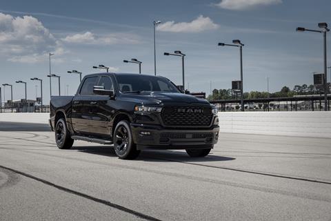 2026 Ram 1500 with Hemi026_074FN