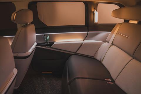 18Tata Sierra interior