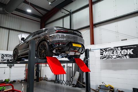 Lamborghini Urus-2