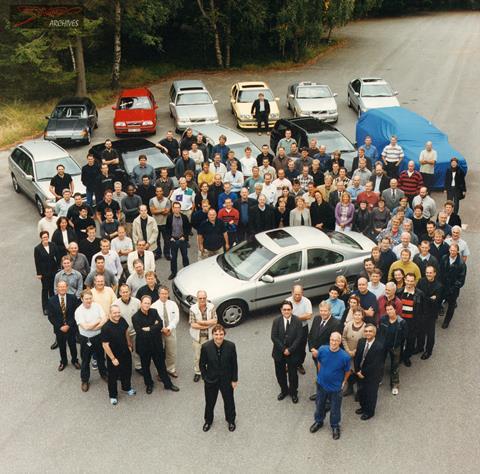 *2001 Volvo design team & range LR - HR sought
