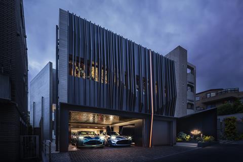 Aston_Martin_NÂ001_Minami_Aoyama_01
